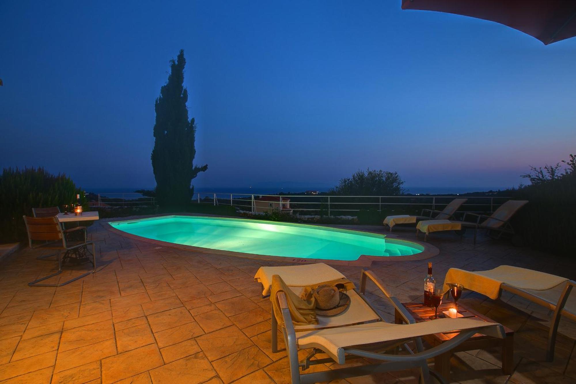 Ideales Resort Mousata Bilik gambar